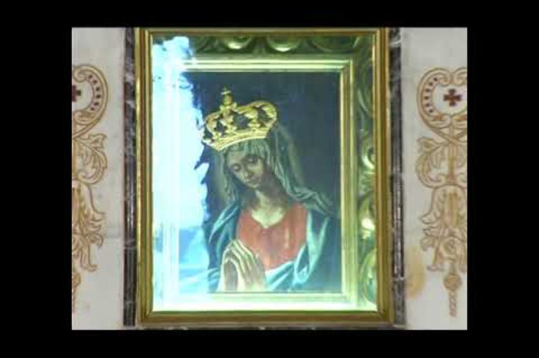 Volastra, trovati i ladri della corona del quadro della Madonna