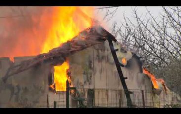 Vezzano Ligure, incendio distrugge una casa