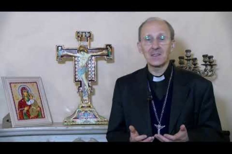 Maggio, riflessione del vescovo per il mese mariano