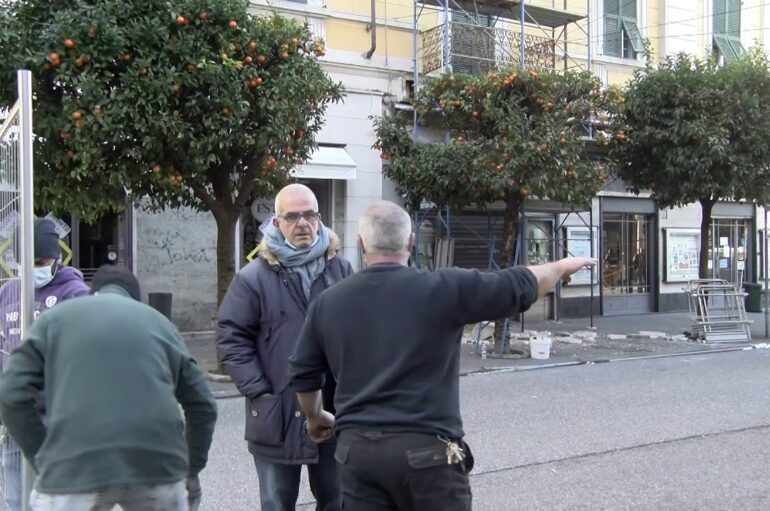 La Spezia, crolla un balcone in Corso Cavour