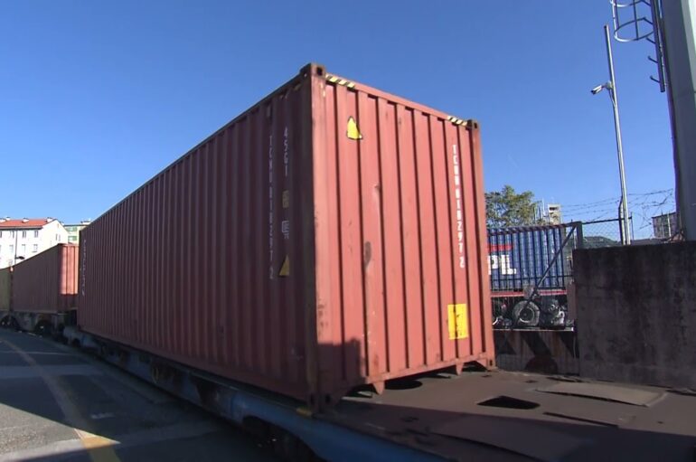 Porto, allarme dei sindacati per il calo dei traffici container