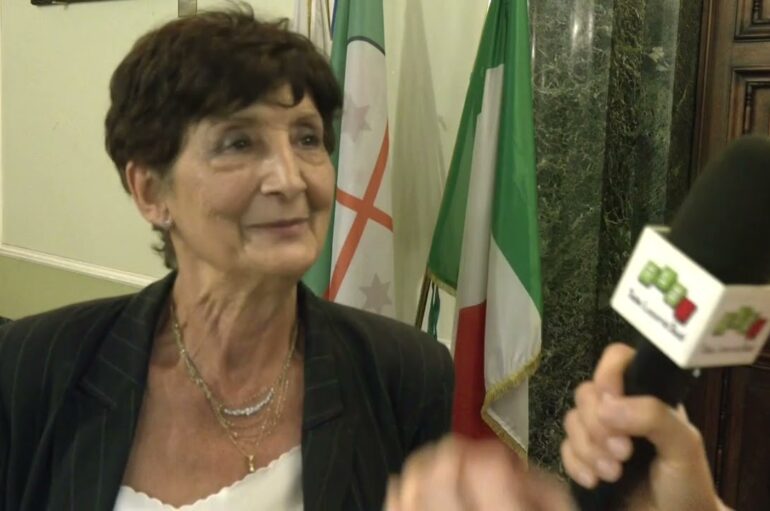 La scienziata spezzina Lucia Sorrentino Zanello ospite della Consigliera di Parità